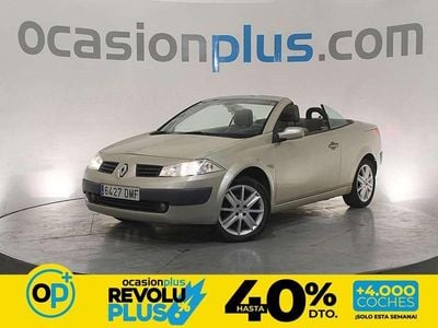 Usado Renault Mégane Cabriolet Privilege 120 CV (88 kW) 2005 Beige Descapotable