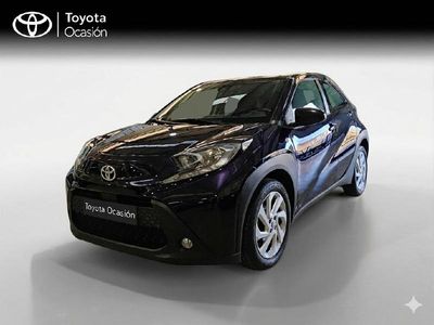 Usado Toyota Aygo X Play 72 CV (52 kW) 2024 Negro SUV