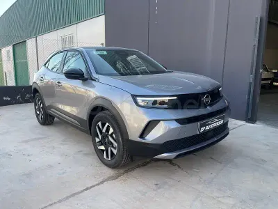 Nuevo Opel Mokka Edition 136 CV (100 kW) 2025 Gris / plata SUV