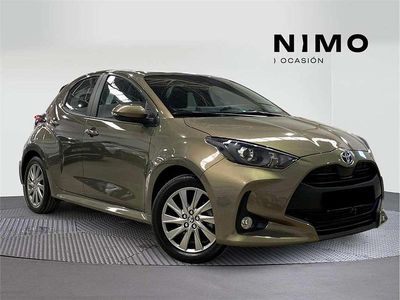Usado 2024 Toyota Yaris Hybrid Active Utilitario | 21.000 € (Precio justo)