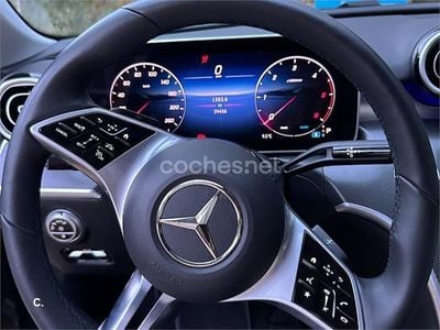 Usado Mercedes C220 200 CV (147 kW) 2024 Negro Berlina