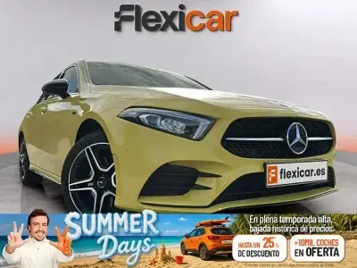 Usado Mercedes A250 218 CV (160 kW) 2021 Amarillo Berlina