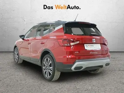 Usado Seat Arona Xperience 115 CV (84 kW) 2024 Rojo SUV