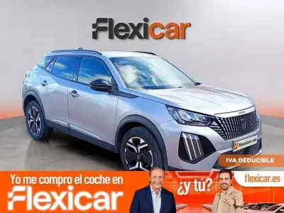 Usado Peugeot 2008 Allure 100 CV (73 kW) 2024 Gris SUV