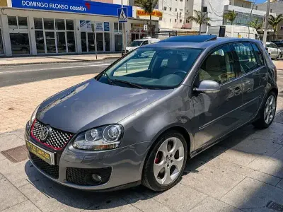 Usado VW Golf IV GTI 200 CV (147 kW) 2005 Gris / plata Berlina