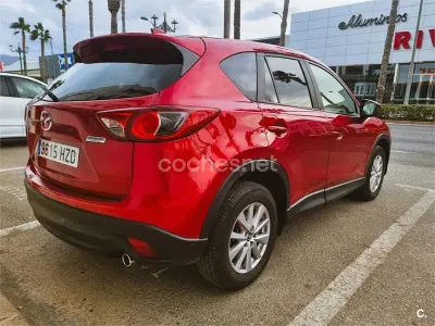 Käytetty Mazda CX-5 Style 150 HP (110 kW) 2014 Punainen Katumaasturi