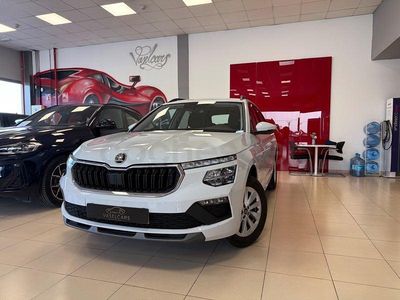 Usado Skoda Kamiq Selection 95 CV (69 kW) 2025 Blanco SUV