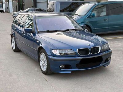 Azul Usado 2002 BMW 320 Familiar | 8600 €