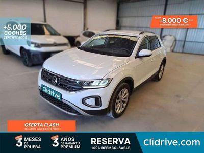 Begagnad VW T-Roc Life 116 HK (85 kW) 2022 Vit SUV