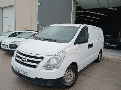 Usado Hyundai H-1 170 CV (125 kW) 2017 Blanco Monovolumen