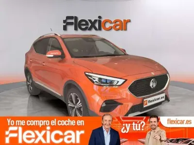 Usado MG ZS Comfort 106 CV (77 kW) 2024 Naranja SUV