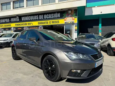 Usado Seat Leon Reference 110 CV (80 kW) 2017 Beige Berlina