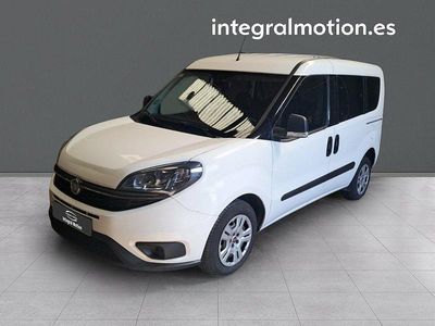 Blanco Usado 2022 Fiat Doblò Monovolumen | 13.636 €