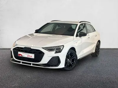 Usado Audi A3 Sportback e-tron 204 CV (150 kW) 2025 Blanco Utilitario