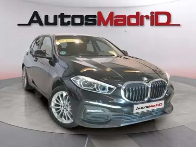 Usado BMW 118 Comfort Edition 136 CV (100 kW) 2022 Negro Berlina