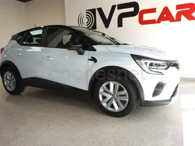 Usado Renault Captur Intens 90 CV (66 kW) 2021 Blanco SUV