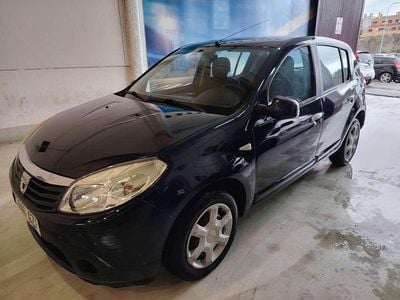 Azul Usado 2010 Dacia Sandero Lauréate Utilitario | 3500 € (Buen precio)