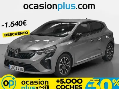 Usado Renault Clio V Techno 91 CV (66 kW) 2025 Gris Utilitario