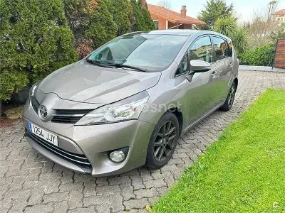 Käytetty Toyota Verso Advance 112 HP (82 kW) 2015 Peessi Tila-auto