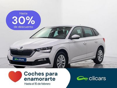 Usado Skoda Scala Selection 116 CV (85 kW) 2023 Blanco Utilitario