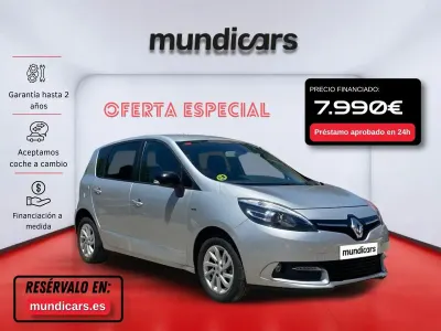 Usado Renault Scénic LIMITED 2015 Plateado Monovolumen