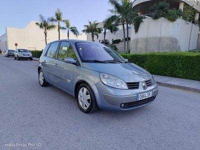 Usado Renault Scénic II Dynamique 120 CV (88 kW) 2005 Gris / plata Monovolumen