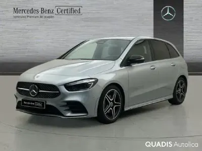 Usado Mercedes B200 150 CV (110 kW) 2025 Plata hightech Utilitario