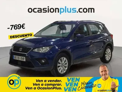 Usado Seat Arona Ecomotive 95 CV (69 kW) 2018 Azul SUV