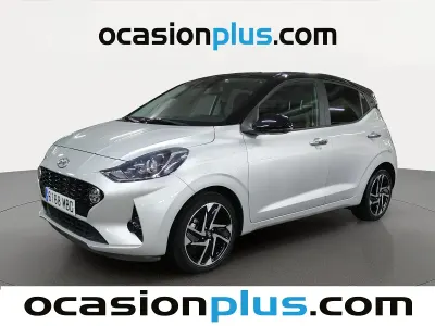 Usado Hyundai i10 84 CV (61 kW) 2022 Gris plata Utilitario