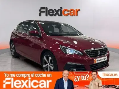 Usado Peugeot 308 130 CV (95 kW) 2019 Rojo Berlina