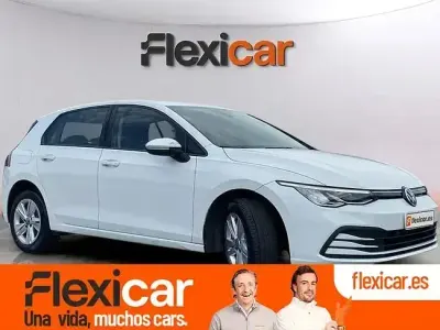 Begagnad VW Golf VII Advance 150 HK (110 kW) 2020 Vit