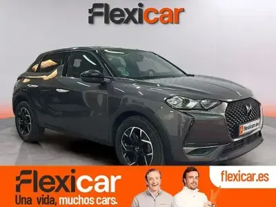Usado DS Automobiles DS3 Crossback So Chic 110 CV (80 kW) 2021 Gris SUV