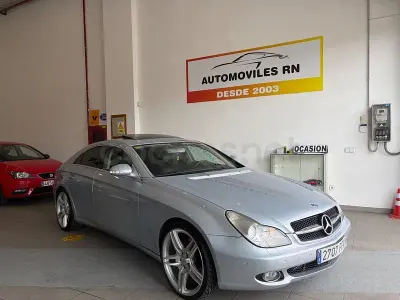Käytetty Mercedes CLS500 306 HP (225 kW) 2006 Harmaa Sedan