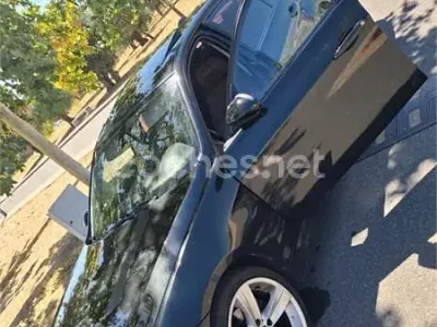Usado BMW 320 163 CV (119 kW) 2008 Negro Familiar