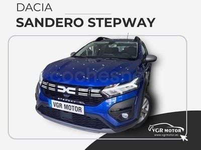 Usado Dacia Sandero Essentiel 91 CV (66 kW) 2023 Azul Berlina