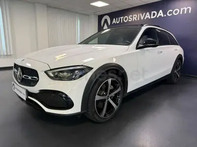 Usado Mercedes C220 200 CV (147 kW) 2024 Blanco Familiar