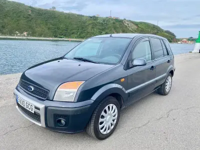 Usado Ford Fusion Ambiente 80 CV (58 kW) 2008 Azul Utilitario