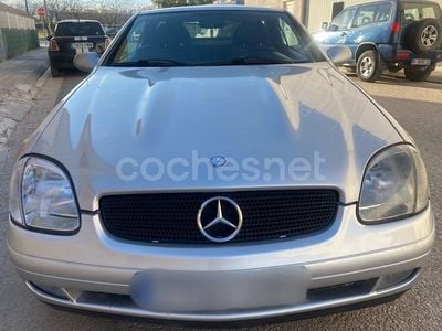 Usado Mercedes SLK230 Edition 197 CV (144 kW) 2000 Gris / plata Descapotable