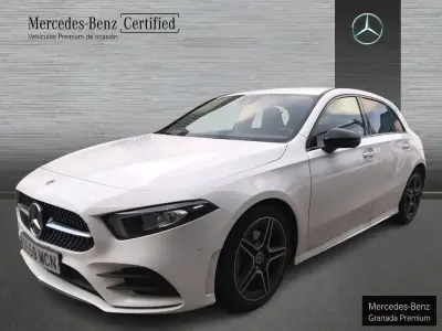 Usado Mercedes A200 AMG line 150 CV (110 kW) 2022 Blanco polar Berlina