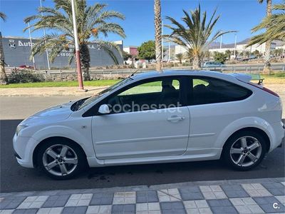 Blanco Usado 2006 Ford Focus Sport Berlina | 4950 € (Caro)