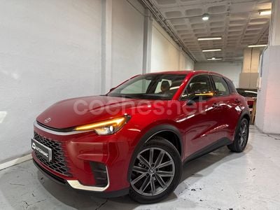 Lexus LBX