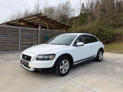 Blanco Usado 2010 Volvo C30 Kinetic Utilitario | 6500 €