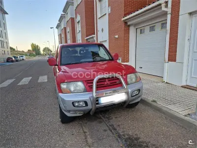 Usado Mitsubishi Montero 165 CV (121 kW) 2001 Rojo SUV