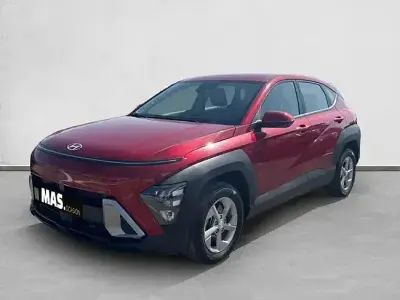 Usado Hyundai Kona 100 CV (73 kW) 2025 Rojo SUV