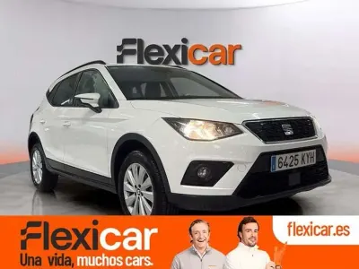 Usado Seat Arona Ecomotive 95 CV (69 kW) 2019 Blanco SUV