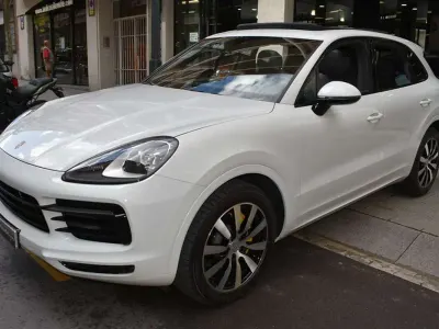 Käytetty Porsche Cayenne 340 HP (250 kW) 2018 Valkoinen Katumaasturi
