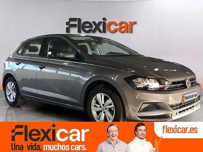 Usado VW Polo Advance 95 CV (69 kW) 2018 Gris Utilitario