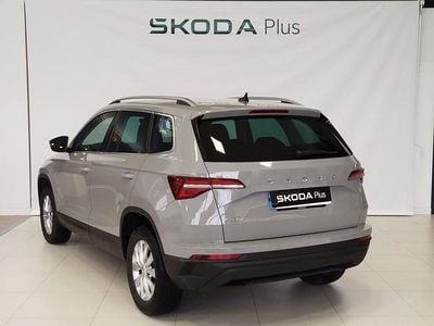 Gris Usado 2023 Skoda Karoq Ambition SUV | 25.990 € (Precio justo)