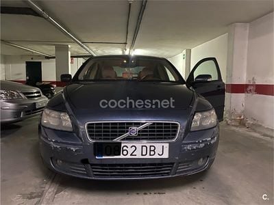 Volvo S40