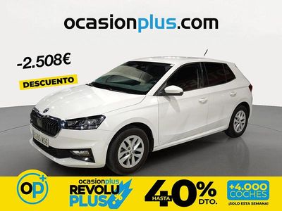 Usado Skoda Fabia Selection 95 CV (69 kW) 2024 Blanco Berlina